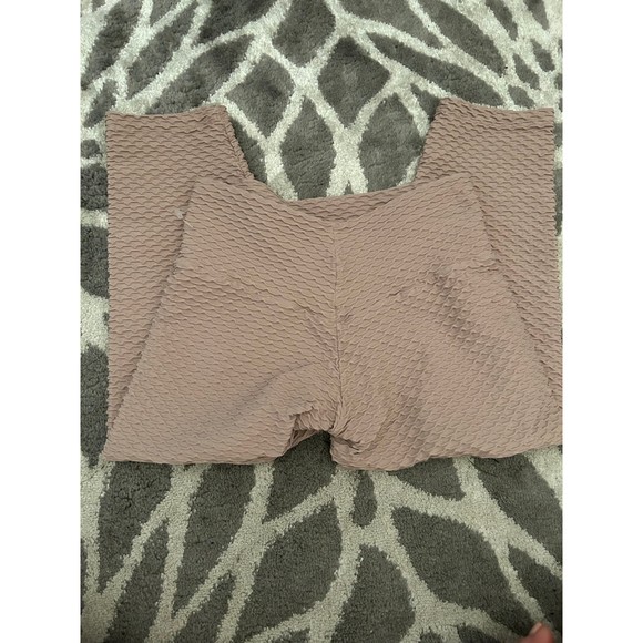 Booty by Brabants Croco Skin Cropped Leggings - Picture 2 of 4